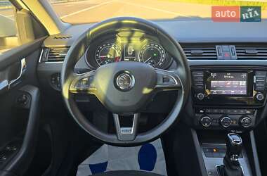 Універсал Skoda Octavia Scout 2015 в 