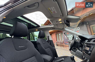 Универсал Skoda Octavia Scout 2015 в 