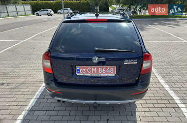 Универсал Skoda Octavia Scout 2011 в 