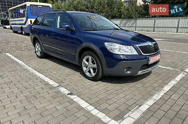 Универсал Skoda Octavia Scout 2011 в 