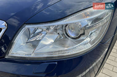 Универсал Skoda Octavia Scout 2011 в 