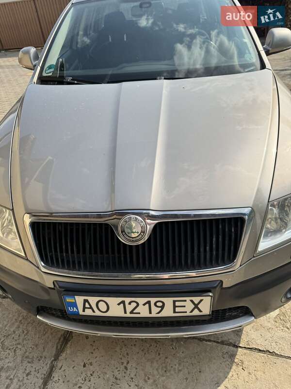 Універсал Skoda Octavia Scout 2009 в Ужгороді