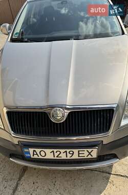 Универсал Skoda Octavia Scout 2009 в 