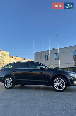 Универсал Skoda Octavia Scout 2016 в 
