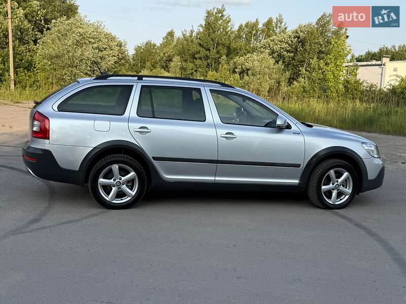 Универсал Skoda Octavia Scout 2011 в Трускавце