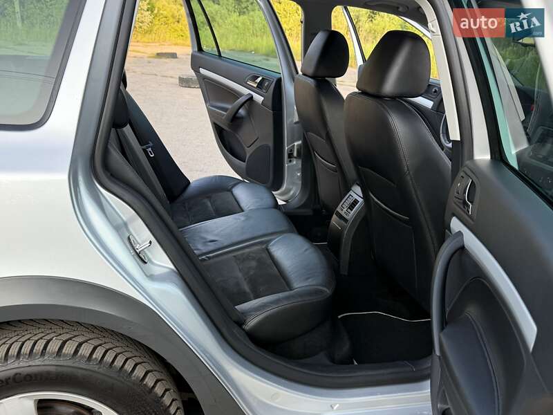 Универсал Skoda Octavia Scout 2011 в Трускавце