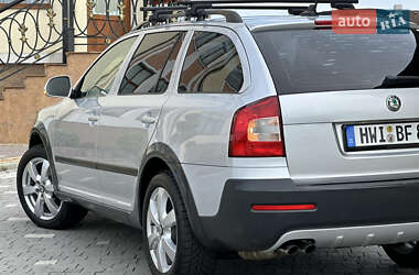 Универсал Skoda Octavia Scout 2012 в 