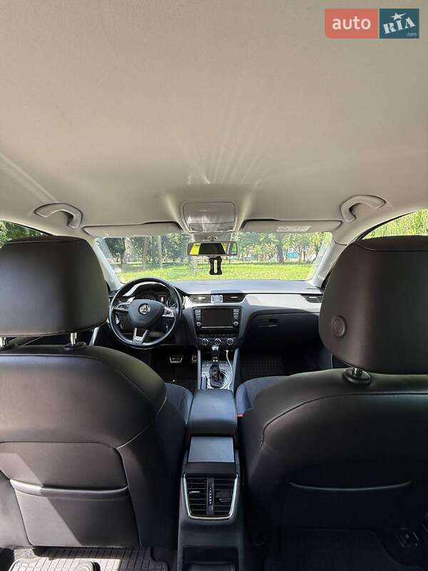 Універсал Skoda Octavia Scout 2015 в Рівному