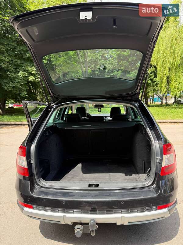 Універсал Skoda Octavia Scout 2015 в Рівному