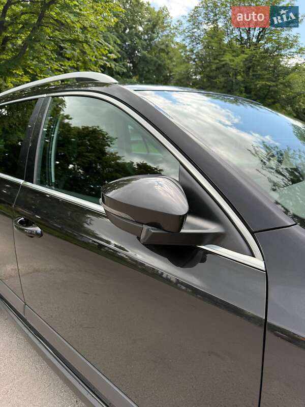 Універсал Skoda Octavia Scout 2015 в Рівному