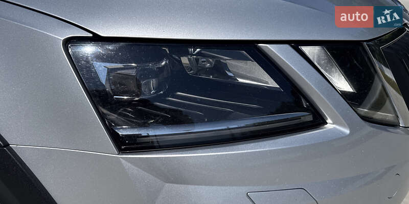 Универсал Skoda Octavia Scout 2019 в Луцке