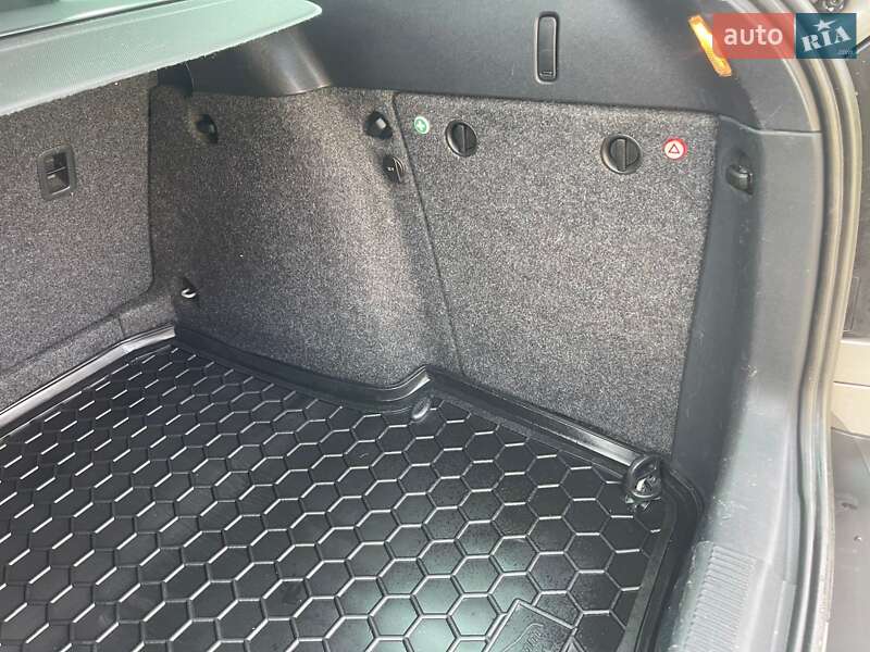 Универсал Skoda Octavia Scout 2011 в Любомле
