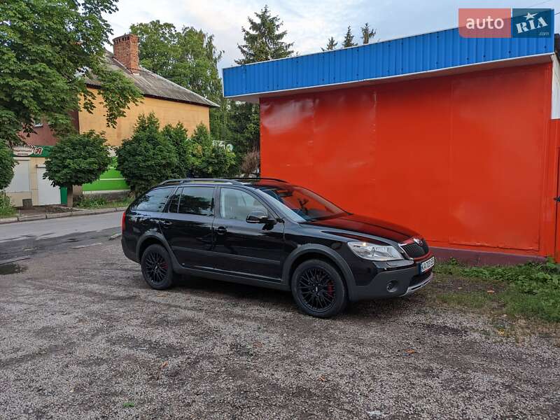 Skoda Octavia Scout 2011