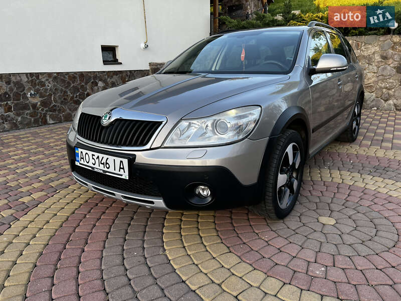 Skoda Octavia Scout 2011
