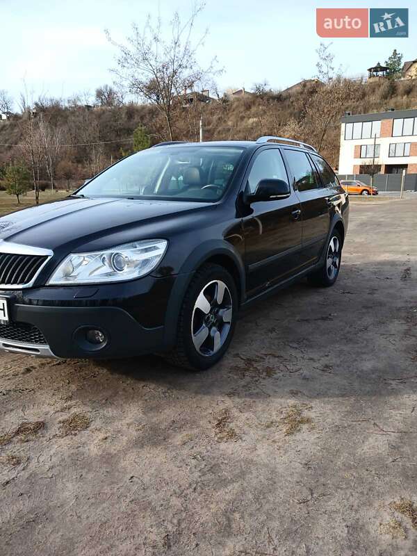 Универсал Skoda Octavia Scout 2012 в Черкассах