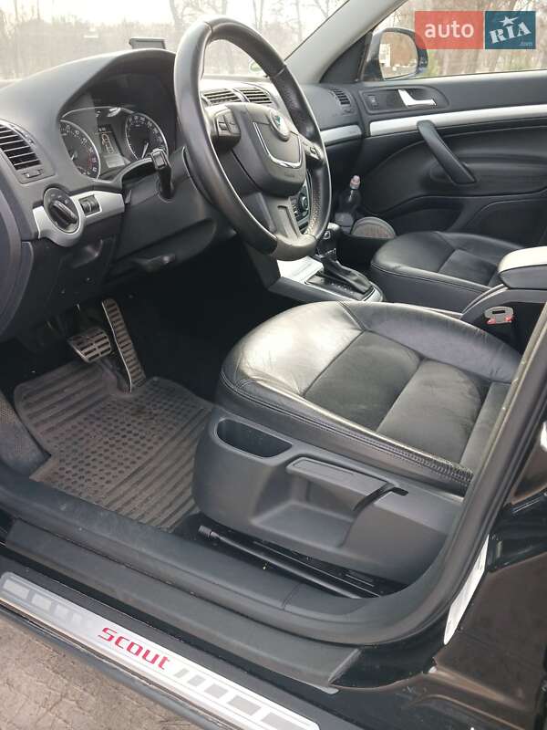 Универсал Skoda Octavia Scout 2012 в Черкассах