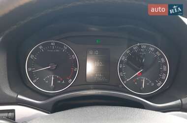 Универсал Skoda Octavia Scout 2011 в Киеве