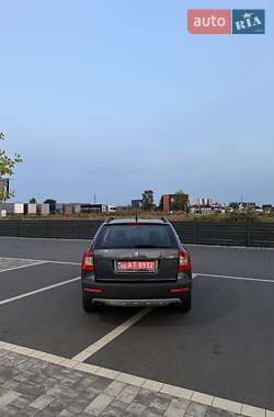 Универсал Skoda Octavia Scout 2012 в 