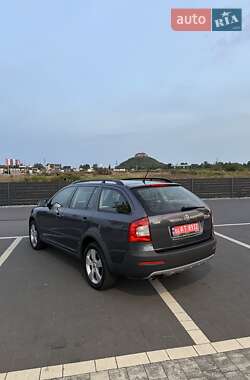 Универсал Skoda Octavia Scout 2012 в 