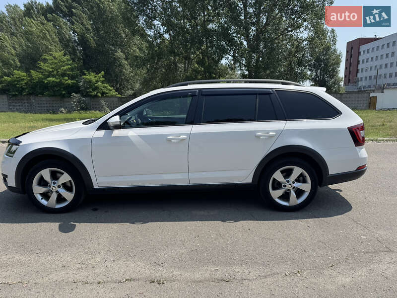 Універсал Skoda Octavia Scout 2018 в Києві