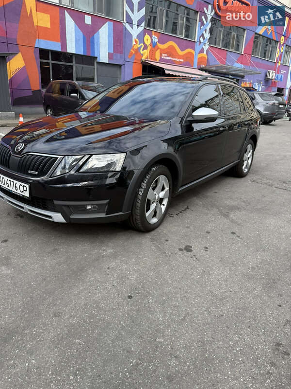 Универсал Skoda Octavia Scout 2020 в Киеве
