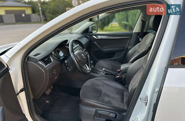 Универсал Skoda Octavia Scout 2015 в 