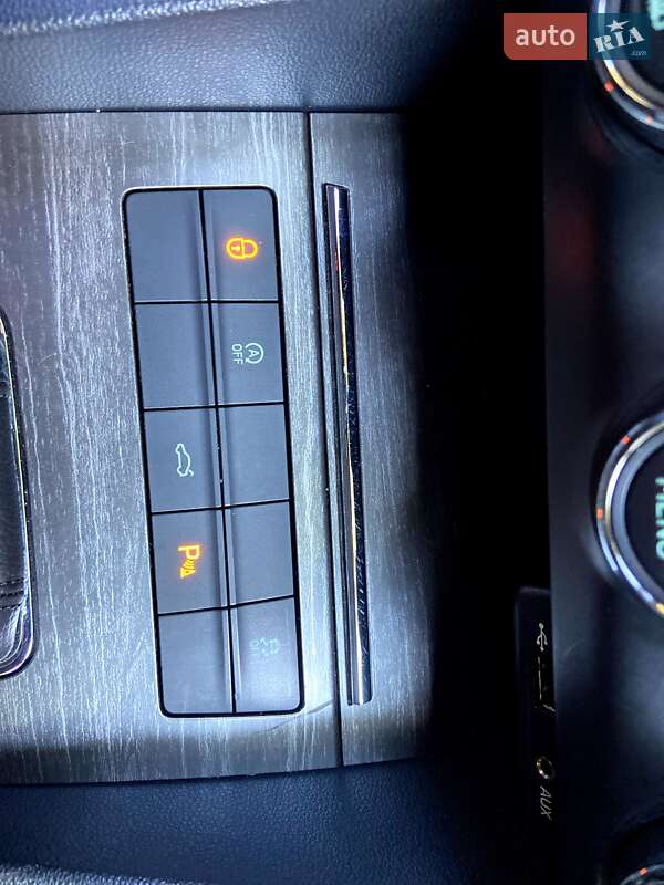 Універсал Skoda Octavia Scout 2015 в Рівному