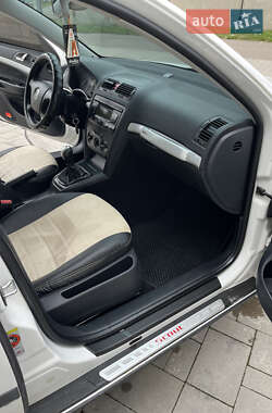 Универсал Skoda Octavia Scout 2008 в 