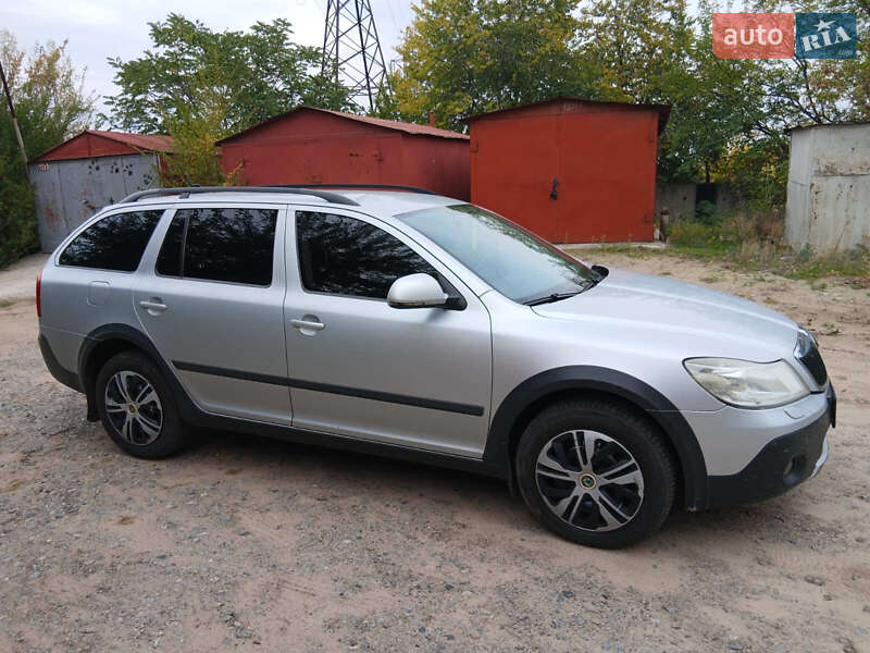 Универсал Skoda Octavia Scout 2012 в Днепре