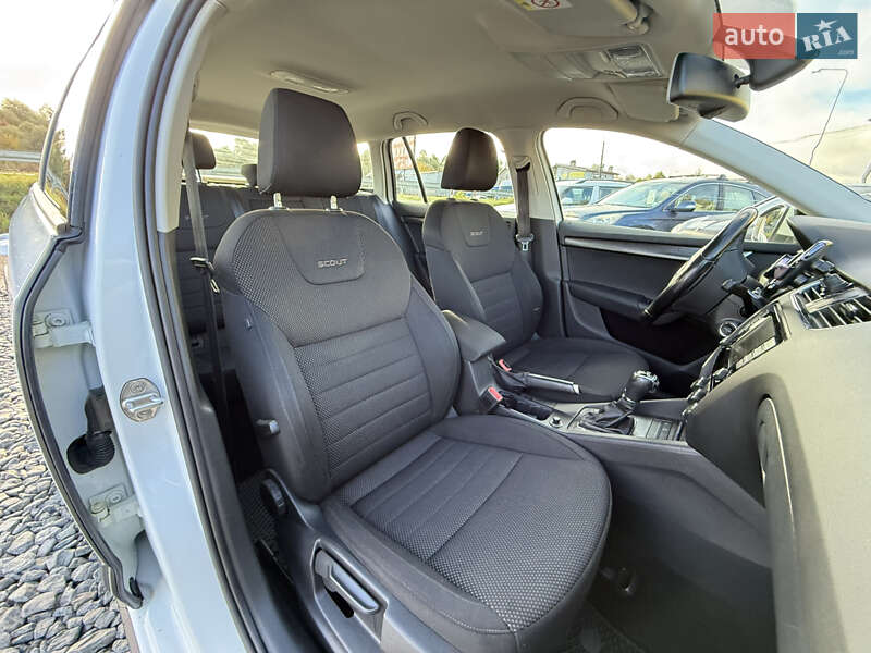 Універсал Skoda Octavia Scout 2015 в Стрию