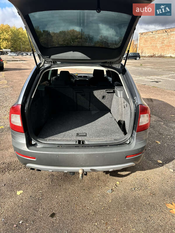 Универсал Skoda Octavia Scout 2012 в Чернигове фото 11 Универсал Skoda Octavia Scout 2012 в Чернигове