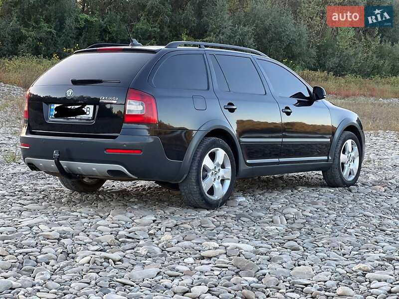 Универсал Skoda Octavia Scout 2011 в Виноградове