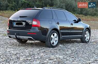 Універсал Skoda Octavia Scout 2011 в  фото 5 Універсал Skoda Octavia Scout 2011 в