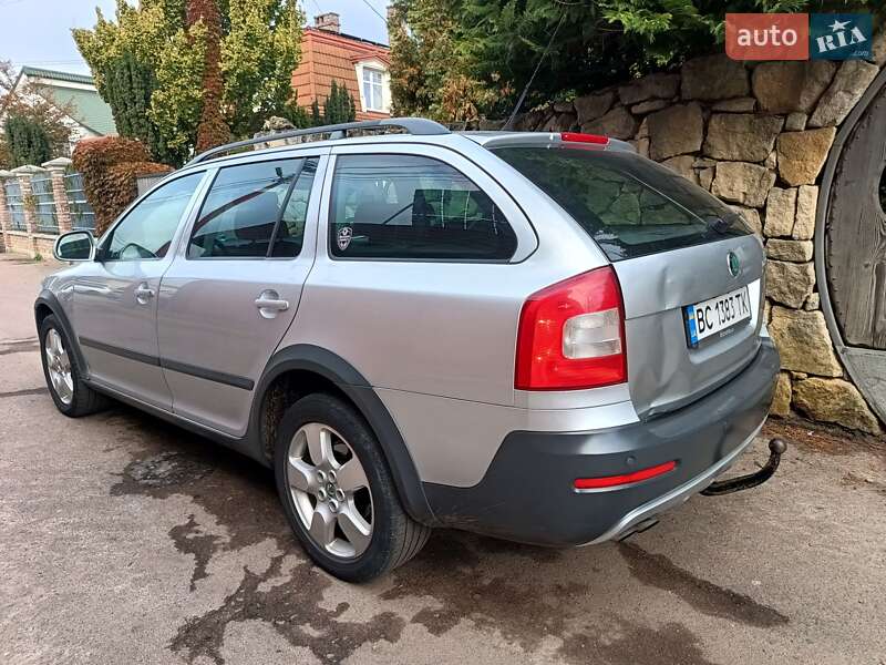 Универсал Skoda Octavia Scout 2010 в Львове