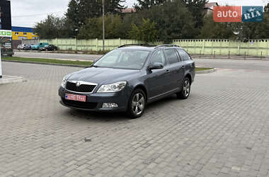 Универсал Skoda Octavia Scout 2010 в 