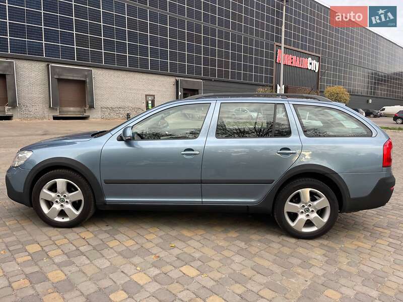 Универсал Skoda Octavia Scout 2010 в Луцке фото 12 Универсал Skoda Octavia Scout 2010 в Луцке