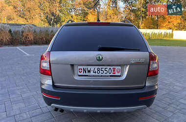 Универсал Skoda Octavia Scout 2012 в 