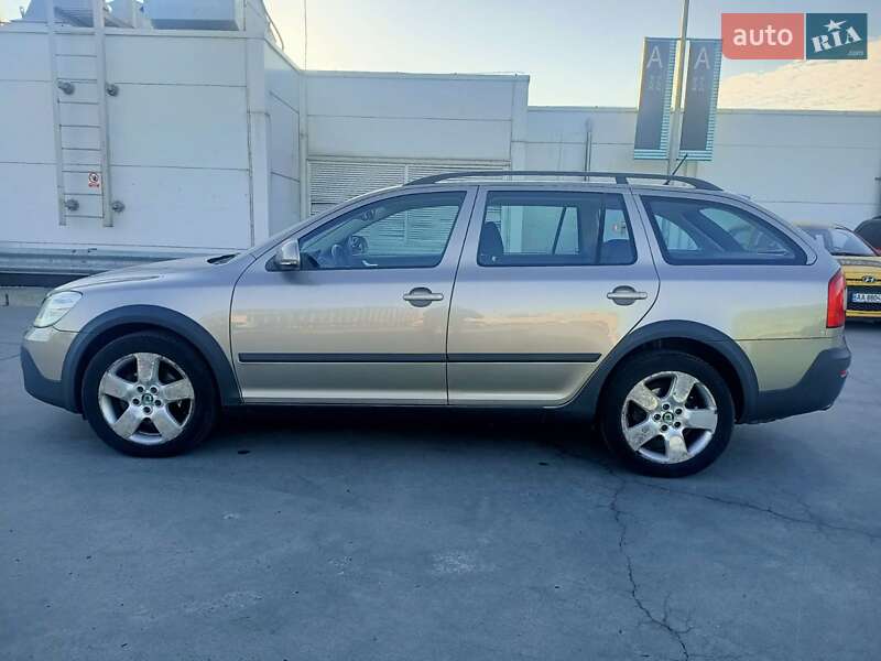 Универсал Skoda Octavia Scout 2012 в Киеве фото 3 Универсал Skoda Octavia Scout 2012 в Киеве