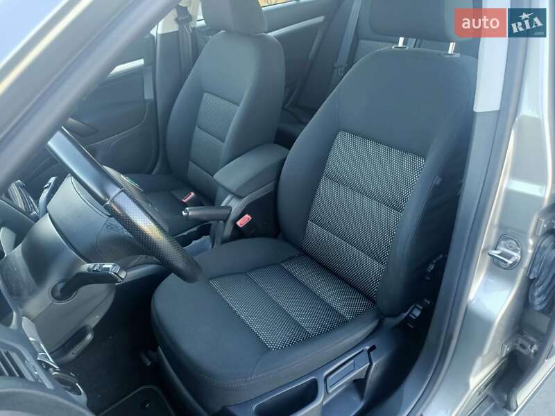 Универсал Skoda Octavia Scout 2012 в Киеве фото 20 Универсал Skoda Octavia Scout 2012 в Киеве