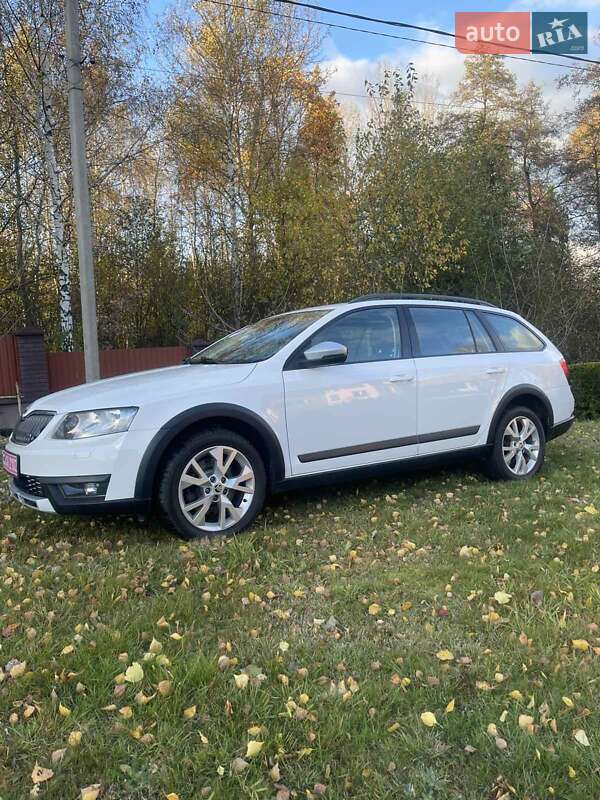 Універсал Skoda Octavia Scout 2015 в Долині