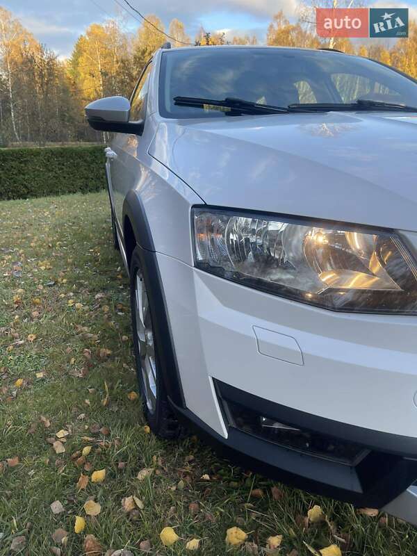 Універсал Skoda Octavia Scout 2015 в Долині