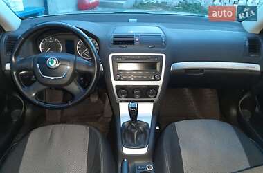 Универсал Skoda Octavia Scout 2012 в Смеле