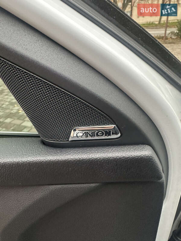 Універсал Skoda Octavia Scout 2015 в Рівному