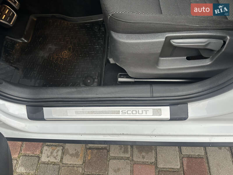 Універсал Skoda Octavia Scout 2015 в Рівному