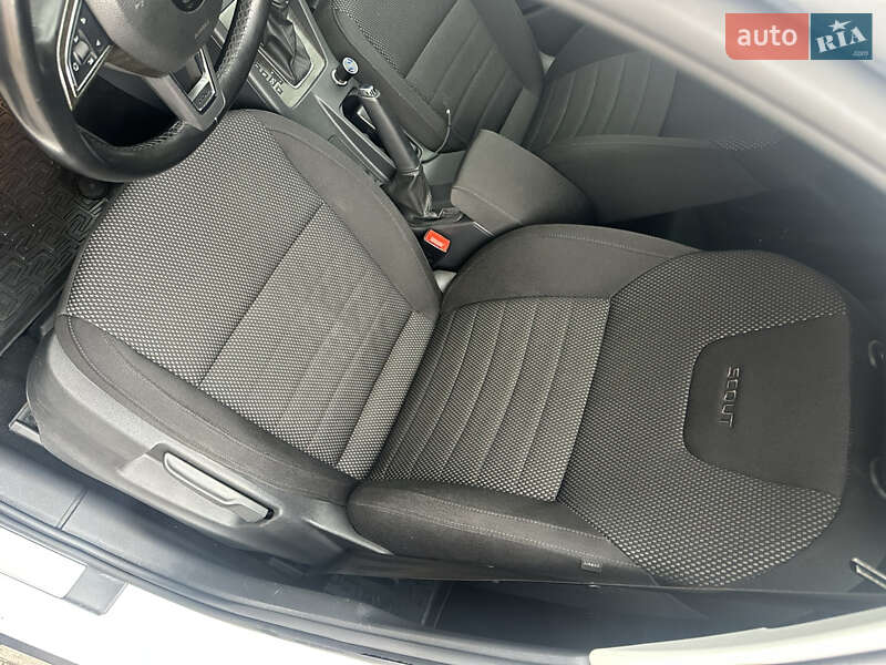 Універсал Skoda Octavia Scout 2015 в Рівному