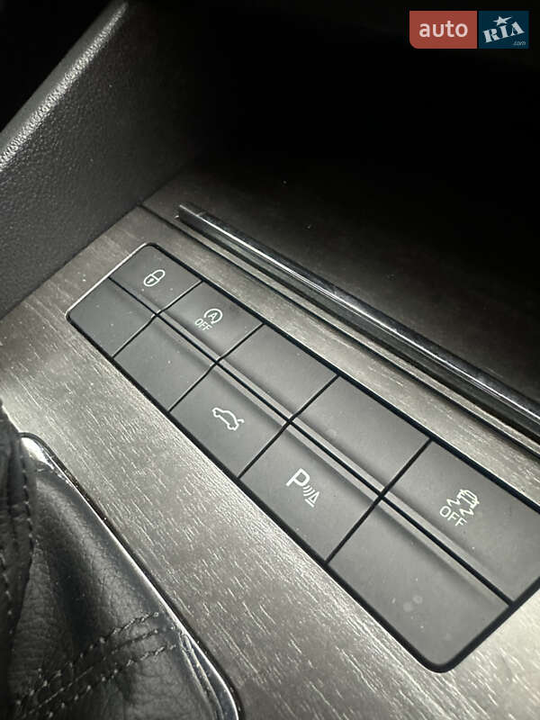 Універсал Skoda Octavia Scout 2015 в Рівному