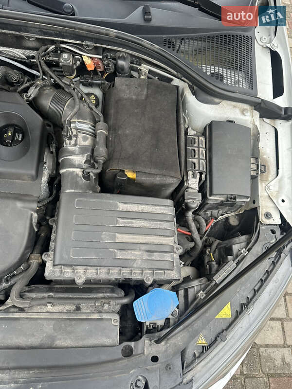 Універсал Skoda Octavia Scout 2015 в Рівному