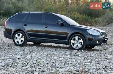 Универсал Skoda Octavia Scout 2011 в Виноградове