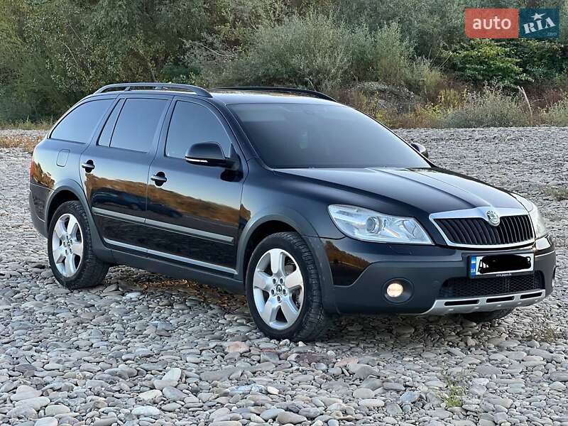 Универсал Skoda Octavia Scout 2011 в Виноградове фото 26 Универсал Skoda Octavia Scout 2011 в Виноградове