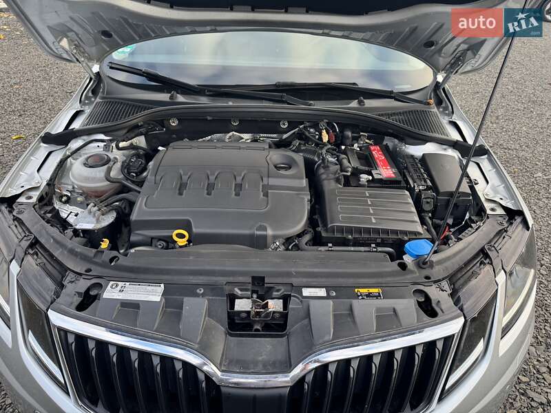 Універсал Skoda Octavia Scout 2019 в Шептицькому